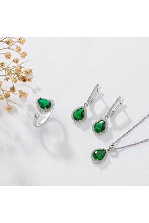 zümrüt şehir büyük ve güçlü oz