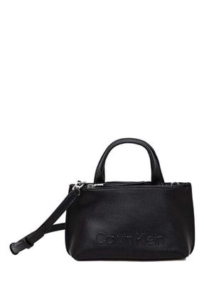 Mini bag 2025 calvin klein