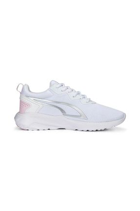 Pink & discount white pumas