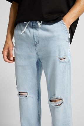 Distressed Jogger Jean