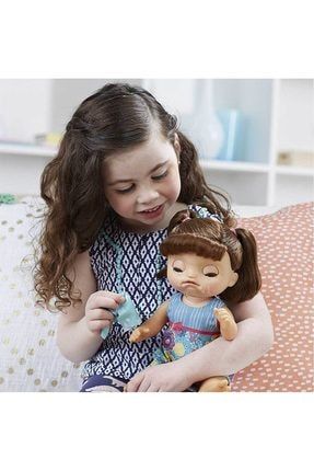 baby alive aglayan bebegim kumral turkce ingilizce konusan c0958 fiyati yorumlari trendyol