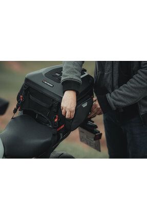 Sw motech rearbag store