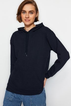 TRENDYOLM LLA Lacivert Kanguru Cepli Kapu onlu Boyfriend ardonlu Orme Kal n Sweatshirt Fiyat Yorumlar Trendyolmilla