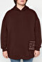Kahverengi Nakış Detaylı Oversize/Bol Kesim Örme Büyük Beden Sweatshirt TBBAW24AO00018 - 2