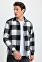 Men's regular fit classic cut plaid pocketed lumberjack shirt - 2
