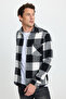 Men's regular fit classic cut plaid pocketed lumberjack shirt - 5