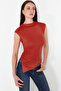 Kırmızı Dik Yaka Büzgü/Drape Detaylı Fitted/Vücuda Oturan Asimetrik Örme Bluz TWOSS24BZ00534 - 2