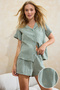 Yeşil %100 Pamuklu Çiçekli Brode Şortlu Dokuma Pijama Takımı THMSS26PT00074