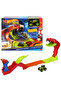 ®   Monster Trucks Snake Bite Power Blast Playset and 1:64 Scale Bone Shaker Jjn44