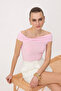 Pembe Carmen Yaka Vücuda Oturan Esnek Crop Örme Madonna Yaka Bluz TWOSS24BZ00368 - 2