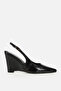 Women's Black Crocodile Patterned Pointed Toe Shoes, Pack of Wedge Heel