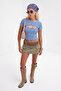 Mavi Çizgili Fitted 2 Parçalı Pencere Detaylı Fitted Crop Esnek Örme T-Shirt TWOAW27TS00031 - 4