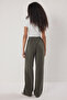 Haki Modal Yumuşak Tuşeli Kemerli Wide Leg/Geniş Paça Pantolon TWOSS25PL00112 - 3