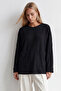 Women's Black Crew Neck Double Pocket Ribbed Oversize Sweater Alc-X12642