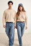 Bej Oversize Fit Couple/Çift Geniş Kalıp Bisiklet Yaka Basic Triko Kazak TMNAW23KZ00189