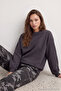 Antrasit Oversize/Rahat Kesim Basic Bisiklet Yaka Kalın/İçi polarlı Örme Sweatshirt TWOAW24SW00102
