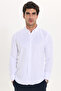Men's Slim Fit Slim Cut Long Sleeve Cotton Easy-Iron White Button-Down Collar Shirt