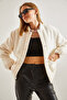 Women's White Double Pocket Snap Fastener Wrinkled Fabric Coat 40971005