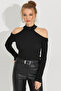 Women's Black Off-the-Shoulders Camisole Blouse EY2590 - 3