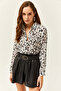 Women's White Black Patterned Woven Shirt GML-19001166 - 3