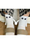 2 Pairs of Magnetic Socks Holding Hands - 2
