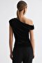 Wft2907B Single Shoulder Wide Collar Velvet Blouse - 4