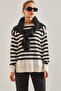 Women's Black and White Striped Sweater Stk115