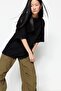Siyah %100 Kalın Pamuklu Oversize/Geniş Kalıp Bisiklet Yaka Örme T-Shirt TWOSS23TS00040 - 16
