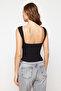 Siyah Sırt Dekolteli Fitted Regular Boy Pamuklu Esnek Örme Bluz TWOSS24BZ00031 - 6
