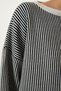 Woman's Black and White Striped Oversize Knitwear Sweater YY00196 - 4