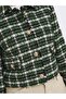 ONLALESSIA BOUCLE JACKET OTW قميص بياقة وأزرار مفصلة من نسيج Boucle سترة قصيرة - 5