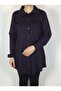Seasonal Shirt with Elastic Sleeves and Buttons Throughout