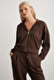 Jıll Women's Relaxed Fit Comfortable Fit Hooded Zippered Premium Fabric Knitted Crop Brown Sweatshirt