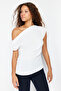 Ekru Kayık Yaka Fitted Dokuma Bluz TWOSS24BZ00353 - 2