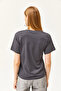 Women's Smoked Crew Neck Basic T-Shirt TSH-19000774 - 5