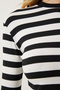 Women's Black and White Striped Crop Knitted Blouse with Removable Necklace AN00177 - 4