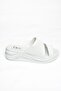 S713930309 White Thick Soled Women's Slippers - 6