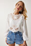 Women's White Scalloped Crop Knitted Blouse ES00148 - 2