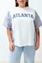 White Oversize Slogan Printed Sleeve Striped Poplin Detail 100% Cotton Knitted T-Shirt Tbbss24Bf00017 - 4