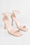 Women's Vinetta Skin Heeled Shoes