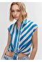 Shirt with pattern and bow - 6