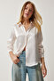 Women's Cream Lightweight Drapey Satin Surface Shirt DD00990 - 2