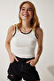 Women's White Embroidered Detailed Crop Knitted Blouse HF00451 - 4