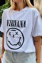 تي شيرت نسائي أبيض كبير الحجم مطبوع عليه New Nirvana - 2
