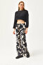 Women's Black Big Flower Patterned Palazzo Kupra Trousers PNT-19000272 - 4