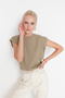 Vizon %100 Pamuk Vatka Görünümlü Basic Bisiklet Yaka Örme T-Shirt TWOSS20TS0021 - 6
