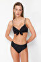 Siyah Fiyonklu Balconette Kaplı Basic Bikini Üstü TBESS24BU00161 - 2