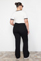 Siyah Yüksek Bel Esnek Kumaş İspanyol Paça Flare Fit Büyük Beden Jeans TBBAW23JE00001 - 6