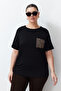 Siyah Oversize Animal Baskılı Cep etaylı %100 Pamuk Örme Büyük Beden T-shirt TBBSS24BF00059