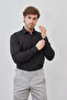 قميص أكسفورد أسود حديث بقصة ضيقة وأكمام طويلة للرجال